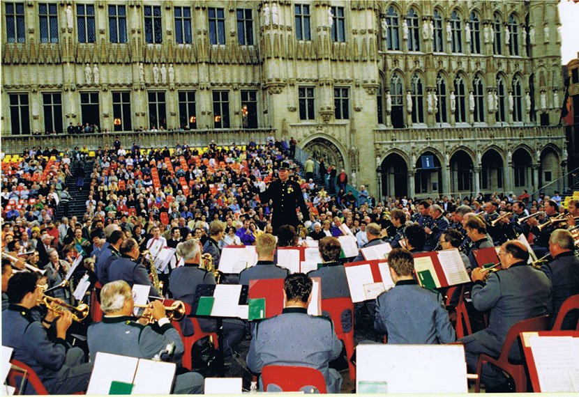 55 konzert auf dem grand place in brüssel