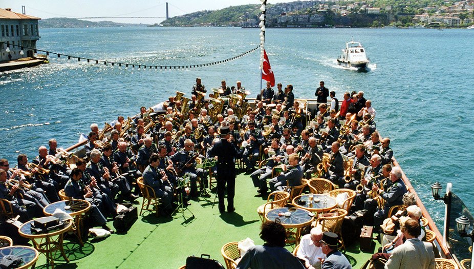 89 konzert auf dem bosporus 2002
